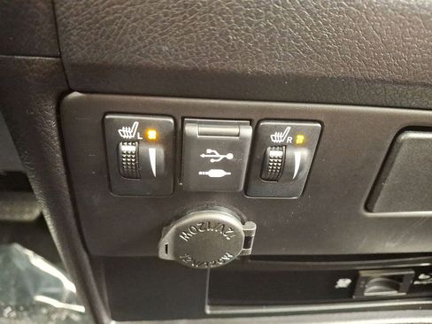 Certified 2019 Toyota Sienna Limited image 19