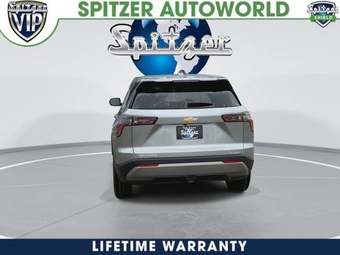 New 2026 Chevrolet Equinox LT w/ Safety and Technology Package FWD image 7