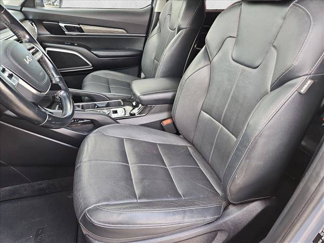 Used 2022 Kia Telluride EX FWD image 17