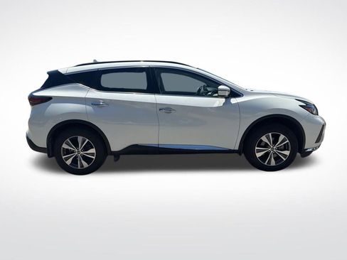Used 2022 Nissan Murano SV FWD image 4