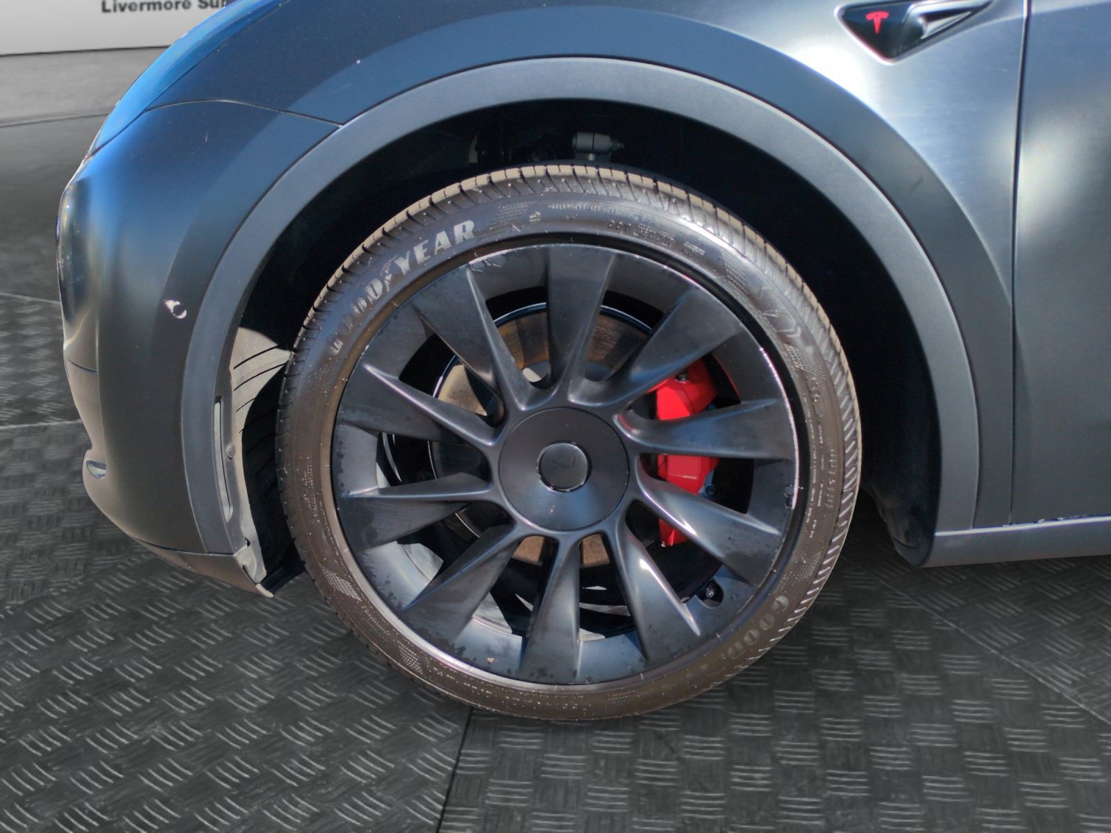 Used 2021 Tesla Model Y Long Range AWD/4WD image 9