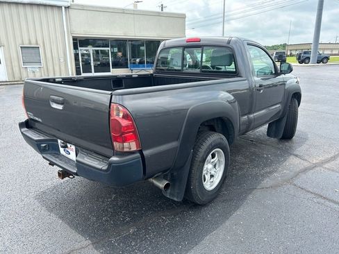 Used 2012 Toyota Tacoma 4x4 Regular Cab image 8