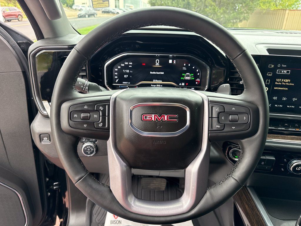 Used 2025 GMC Sierra 1500 Elevation w/ Preferred Package AWD/4WD image 14