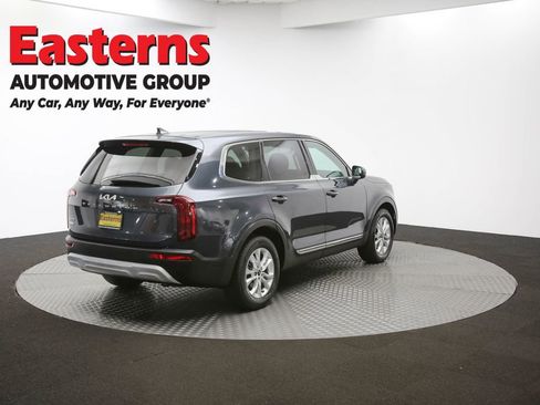 Used 2022 Kia Telluride LX image 41