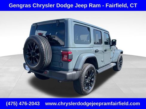 Certified 2025 Jeep Wrangler Unlimited Sahara AWD/4WD image 7