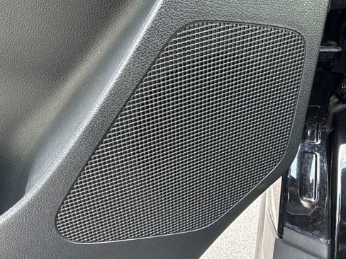 Used 2024 Mercedes-Benz Sprinter 2500 image 20