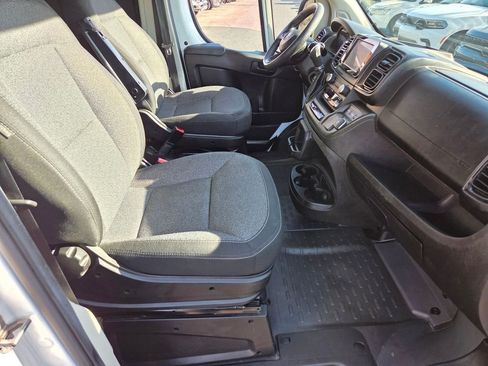 Used 2022 RAM ProMaster 2500 FWD image 21