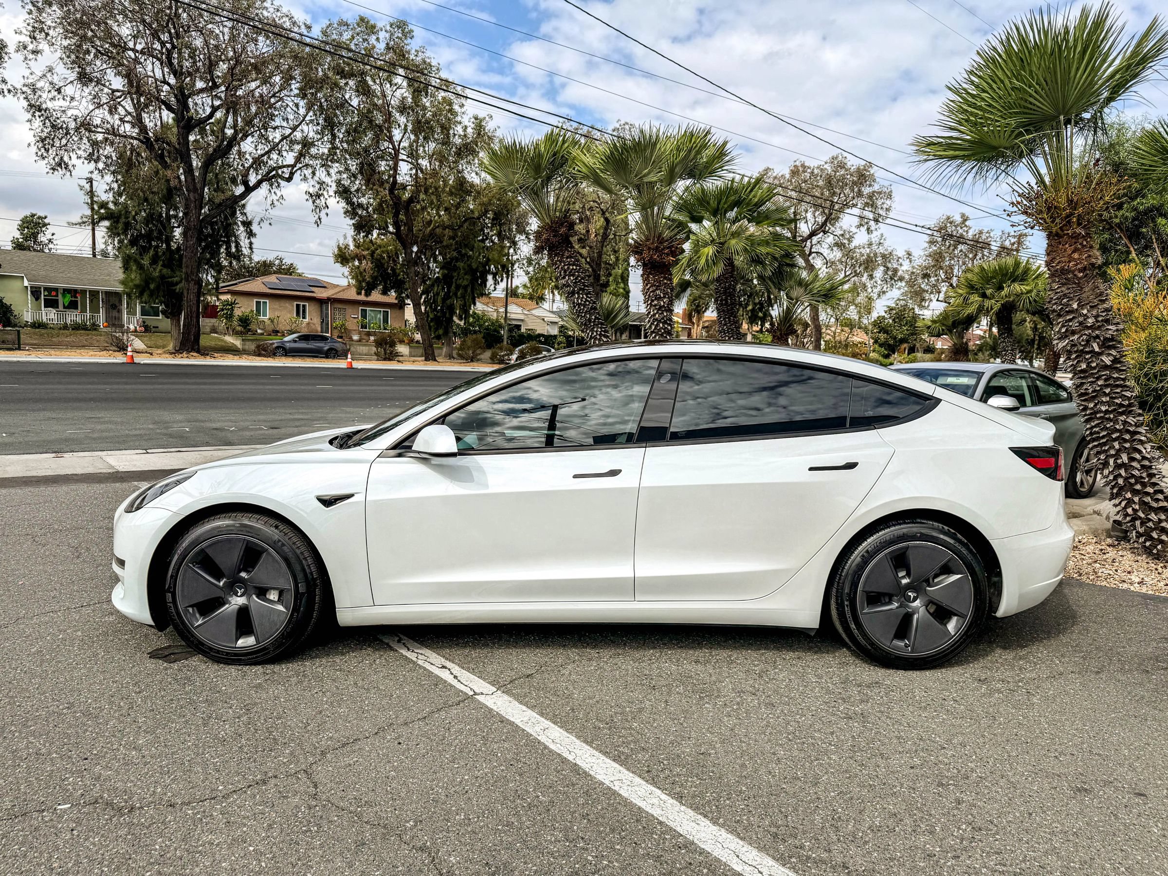 Used 2023 Tesla Model 3 Standard Range RWD image 13