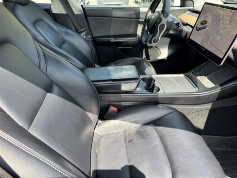 Used 2021 Tesla Model Y 2WD image 6