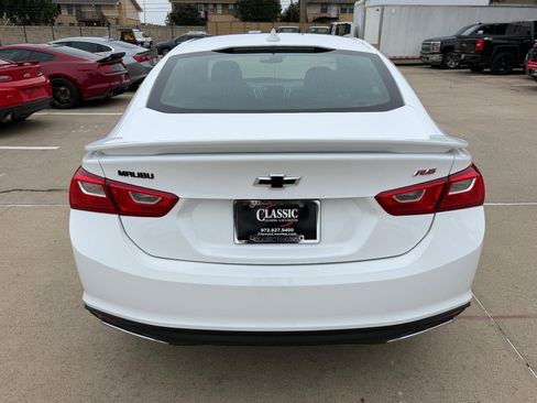 Used 2023 Chevrolet Malibu RS w/ LPO, Floor Liner Package FWD image 7