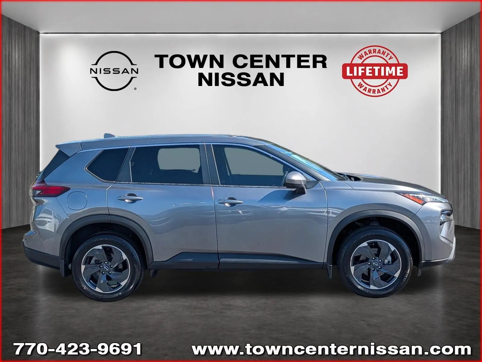 Used 2024 Nissan Rogue SV AWD/4WD image 8