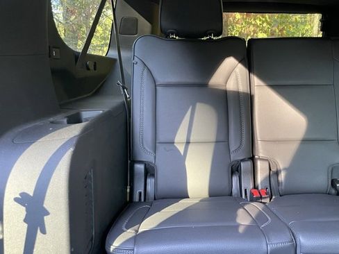 Used 2022 GMC Yukon XL Denali w/ Max Trailering Package image 22