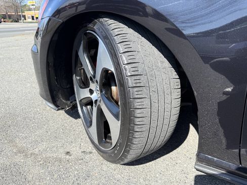 Used 2015 Volkswagen GTI S image 23