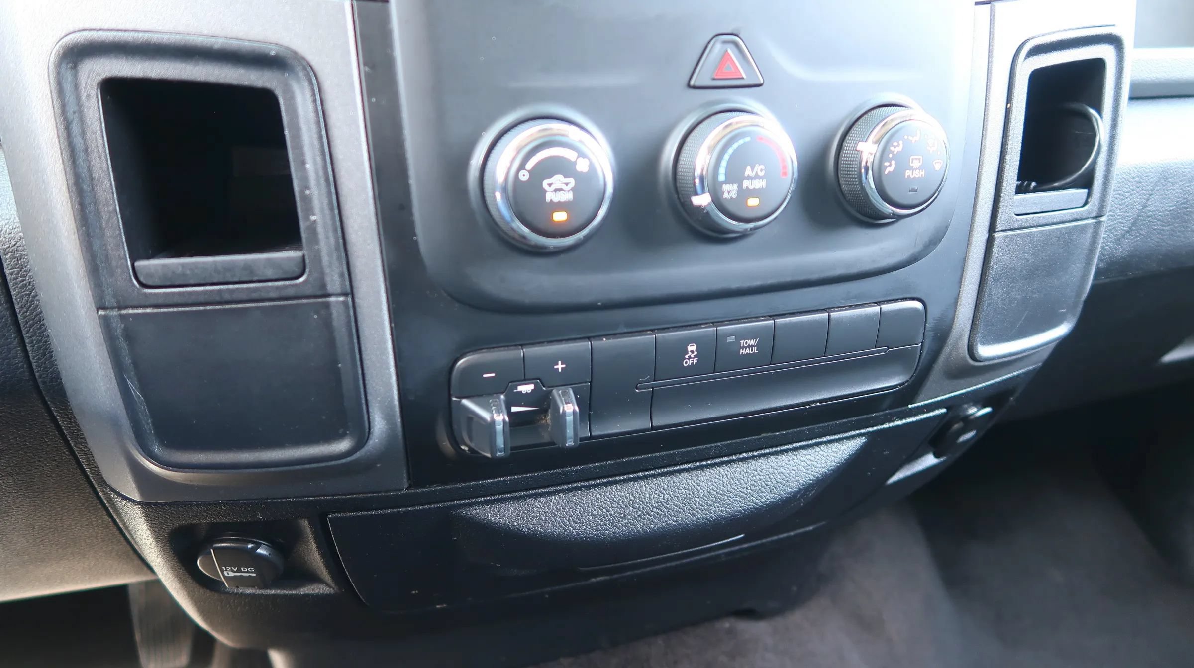 Used 2013 RAM 1500 Tradesman w/ Popular Equipment Group RWD image 28