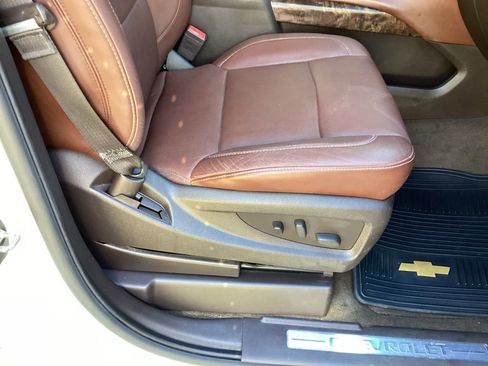 Used 2015 Chevrolet Tahoe LTZ image 30