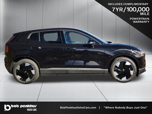New 2025 Volvo EX30 Plus w/ Protection Package Premier image 23