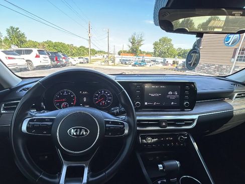 Used 2021 Kia K5 EX FWD image 19