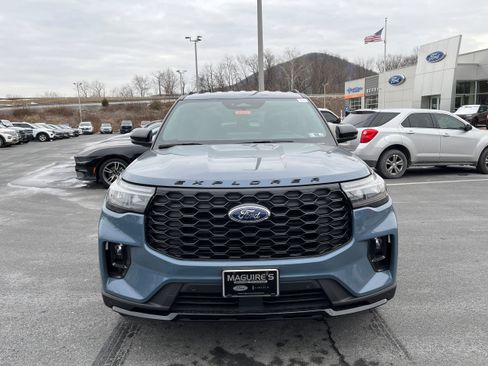 New 2026 Ford Explorer ST-Line w/ ST-Line Street Pack image 2