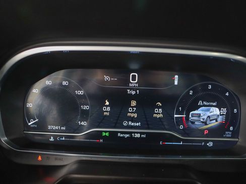 Used 2023 GMC Yukon AT4 w/ AT4 Premium Plus Package image 16