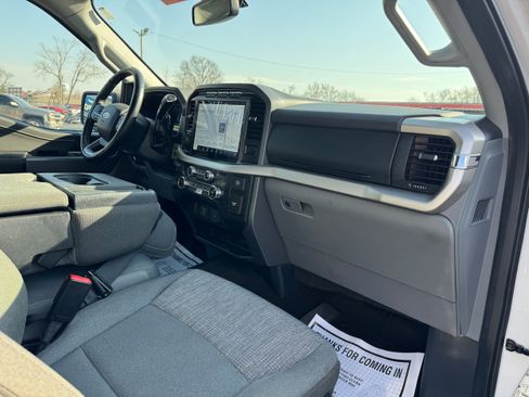 Used 2021 Ford F150 XLT w/ Equipment Group 302A High image 17