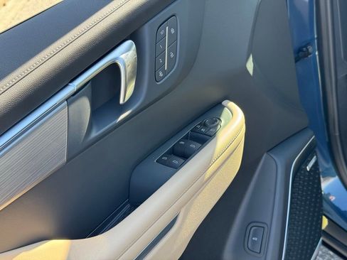 New 2026 Buick Enclave Preferred w/ Power Package image 18