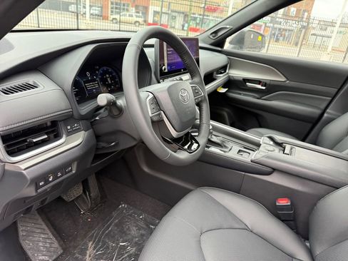 New 2026 Toyota Grand Highlander AWD Hybrid image 40