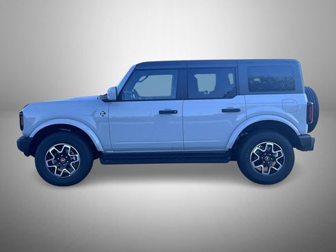 New 2026 Ford Bronco Outer Banks AWD/4WD image 8