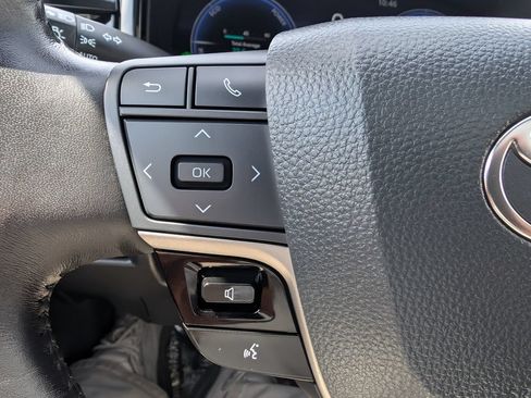 Used 2025 Toyota Camry XSE AWD/4WD image 26