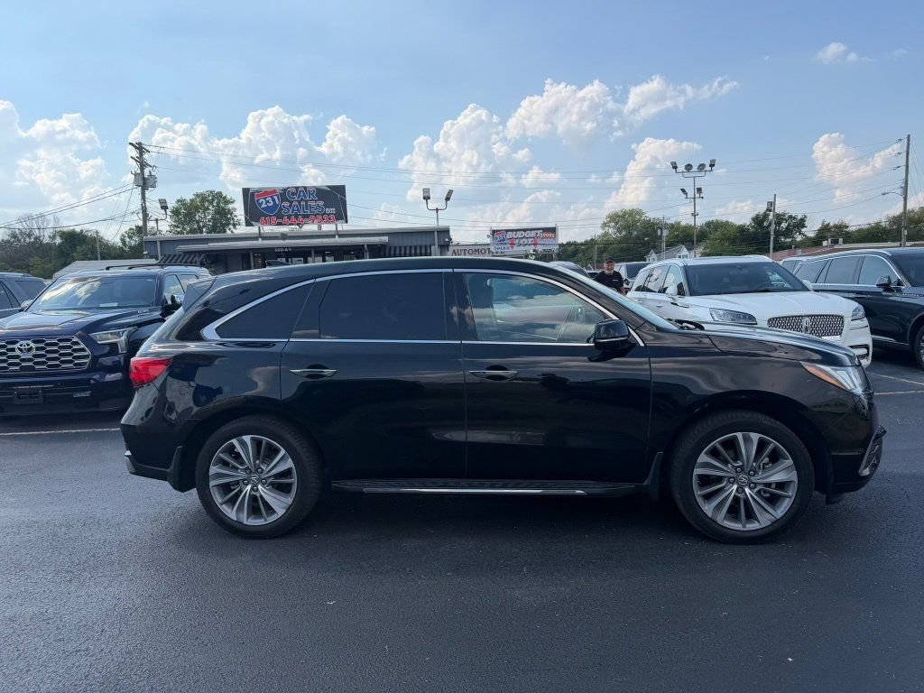 Used 2017 Acura MDX w/ Technology Package FWD image 2