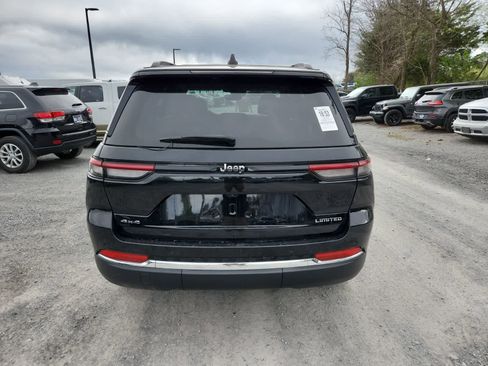 Used 2023 Jeep Grand Cherokee Limited image 4