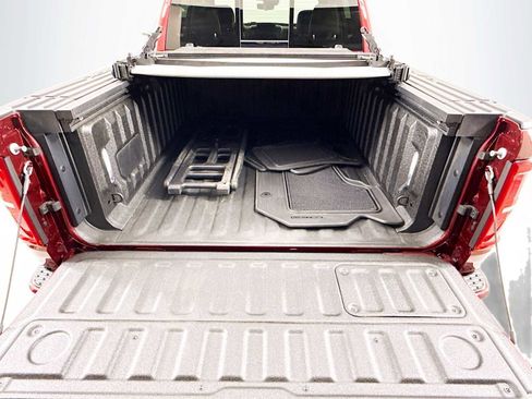 Used 2025 RAM 1500 Limited AWD/4WD image 27