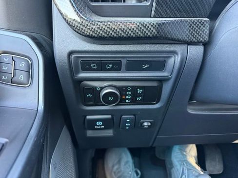 Used 2023 Ford F150 Lariat w/ Equipment Group 502A High image 29