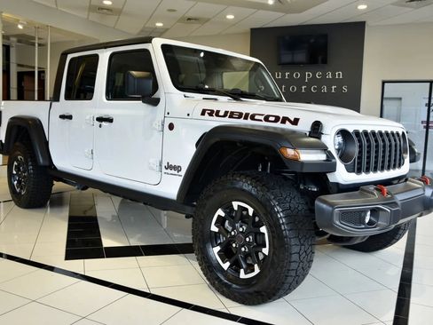 Used 2026 Jeep Gladiator Rubicon AWD/4WD image 1