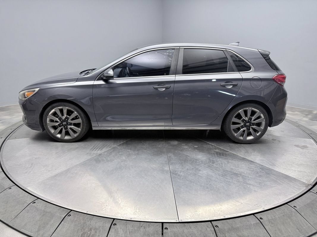 Used 2018 Hyundai Elantra GT Sport FWD image 8