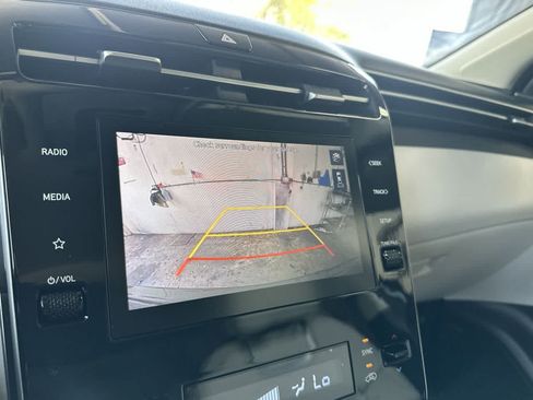 Used 2022 Hyundai Tucson SEL w/ Convenience + Premium Package FWD image 19