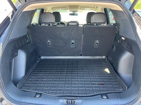 Used 2020 Ford Escape SEL FWD image 5