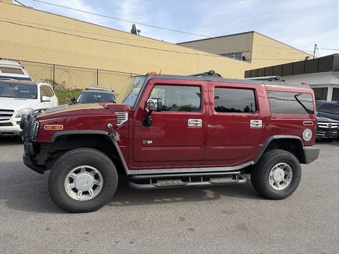Used 2003 HUMMER H2 w/ Preferred Equipment Group image 2