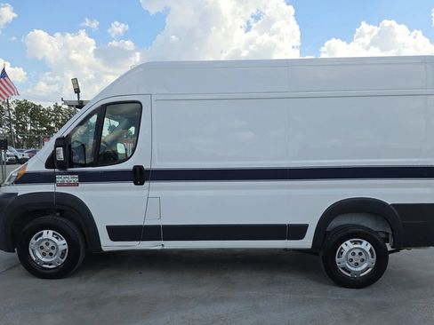 Used 2017 RAM ProMaster 1500 w/ Interior Convenience Group image 10