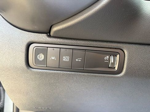 New 2026 Chevrolet Equinox EV RS AWD/4WD image 16