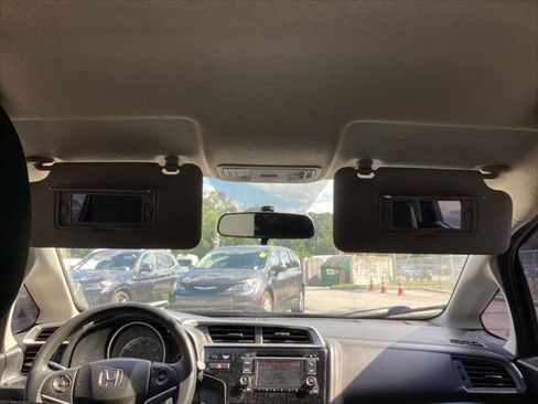 Used 2020 Honda Fit LX image 25