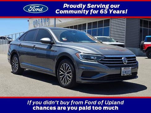 Used 2019 Volkswagen Jetta SEL FWD image 1