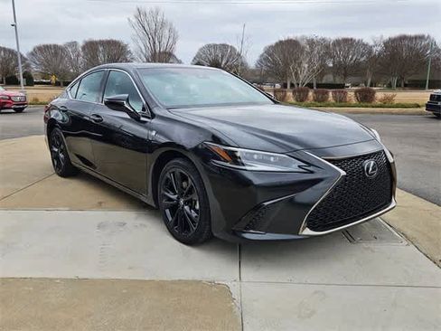 Used 2023 Lexus ES 300h F Sport w/ Accessory Package (Z2) image 3