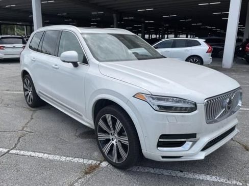 Used 2024 Volvo XC90 T8 Plus w/ Protection Package Premier AWD/4WD image 6