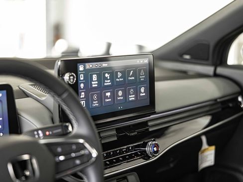 Used 2025 Honda Prologue Touring image 24