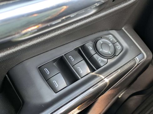 Used 2021 GMC Sierra 1500 AT4 w/ AT4 Premium Package AWD/4WD image 20