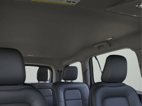 New 2026 Lincoln Aviator 2WD image 22