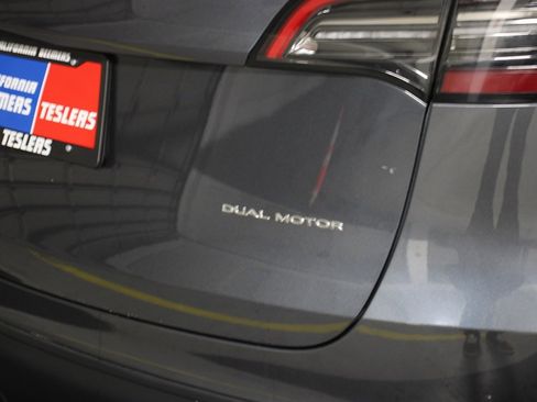 Used 2023 Tesla Model Y Long Range image 4