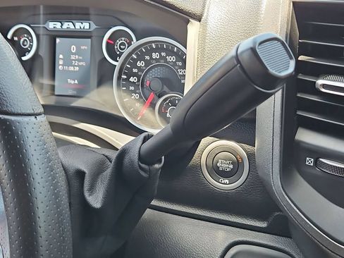 New 2025 RAM 2500 Tradesman AWD/4WD image 24