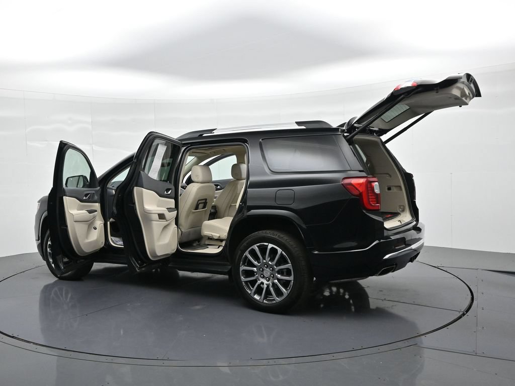 Used 2023 GMC Acadia Denali w/ Denali Ultimate Package AWD/4WD image 25