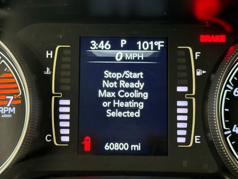 Used 2021 Jeep Cherokee Latitude image 21